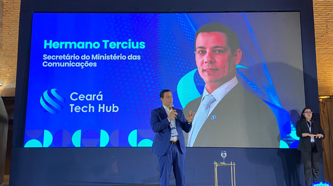 O secretário de Telecomunicações, Hermano Tercius, destacou as políticas para cabos submarinos e data centers em evento sobre o futuro tecnológico do país